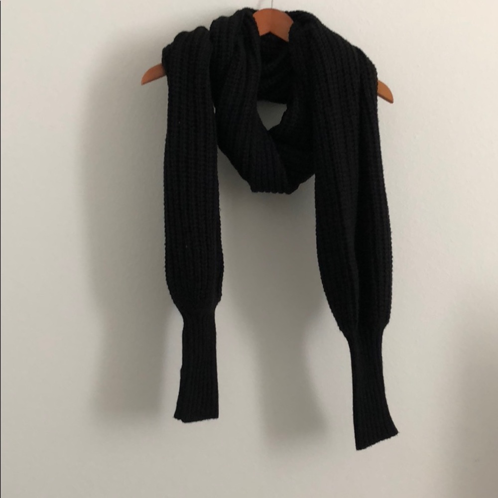 Chunky Infinity Sweater Wrap... - image 3